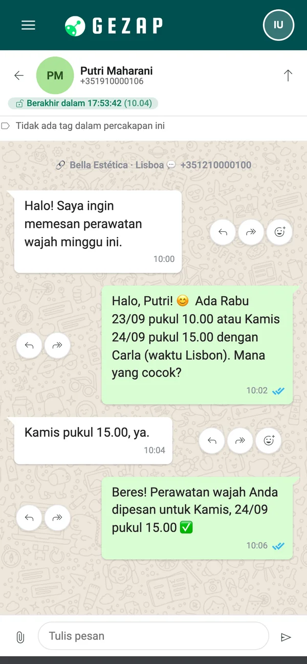 Ponsel dengan percakapan saat klien menulis dalam bahasanya sendiri dan resepsionis AI membalas serta membuat janji temu dalam bahasa yang sama